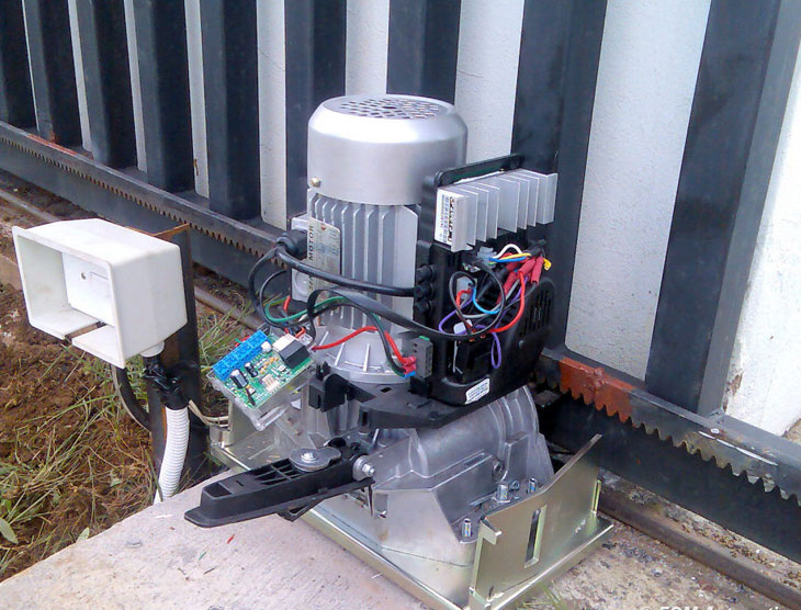 Electric Gate Repair Yorba Linda